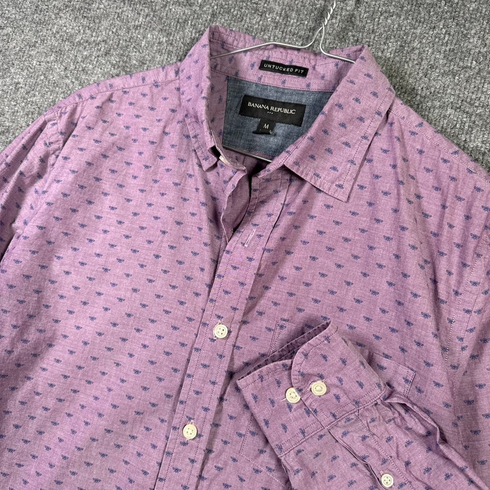 Banana Republic Shirt Mens M Purple Bee Print Untucked Fit Long Sleeve Button Up
